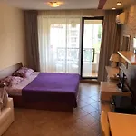 In Life Complex - 1 Bedroom And ソゾポル