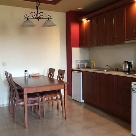 In Green Life Complex - 1 Bedroom And Studio Apartment Sozopol