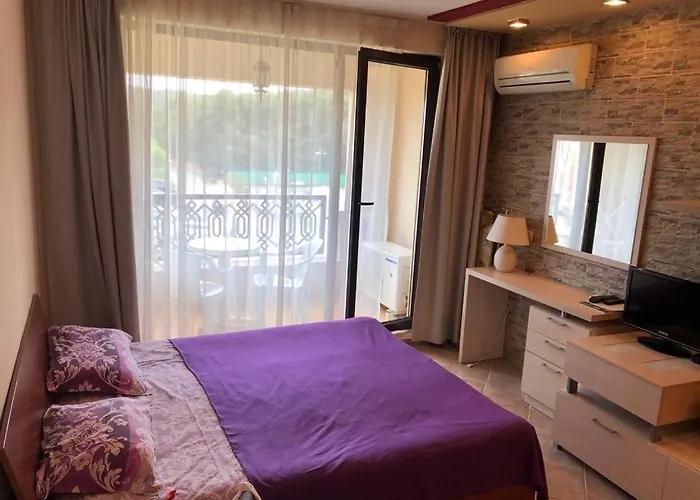 In Life Complex - 1 Bedroom And