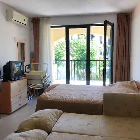 Apartmán In Life Complex - 1 Bedroom And *
