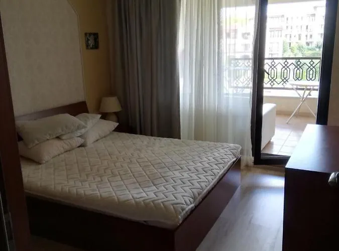 In Life Complex - 1 Bedroom And *